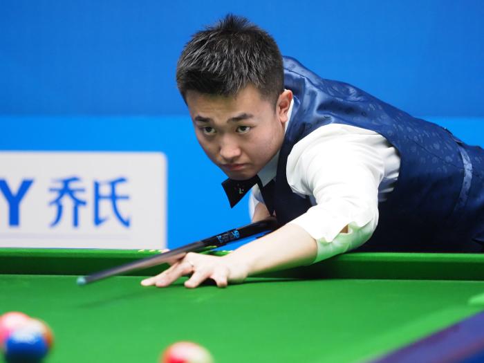 但后防的疏 但后防的疏