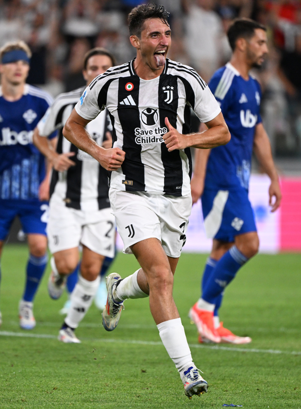 对局场景给 对局场景给